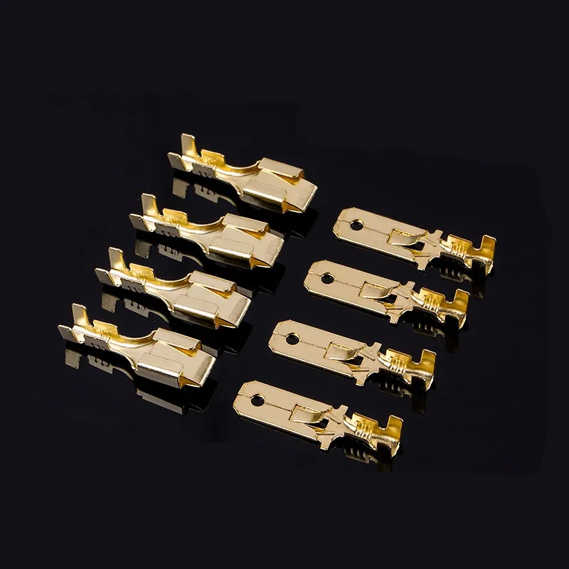 Conector Automotriz Hembra Macho Coche Terminal Crimpado Cable Eléctrico Cobre Oro 6.3mm 50 Unidades - Vista principal del producto