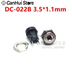 Adaptador corriente jack DC-022B hembra a macho 3,5x1,3mm 12V