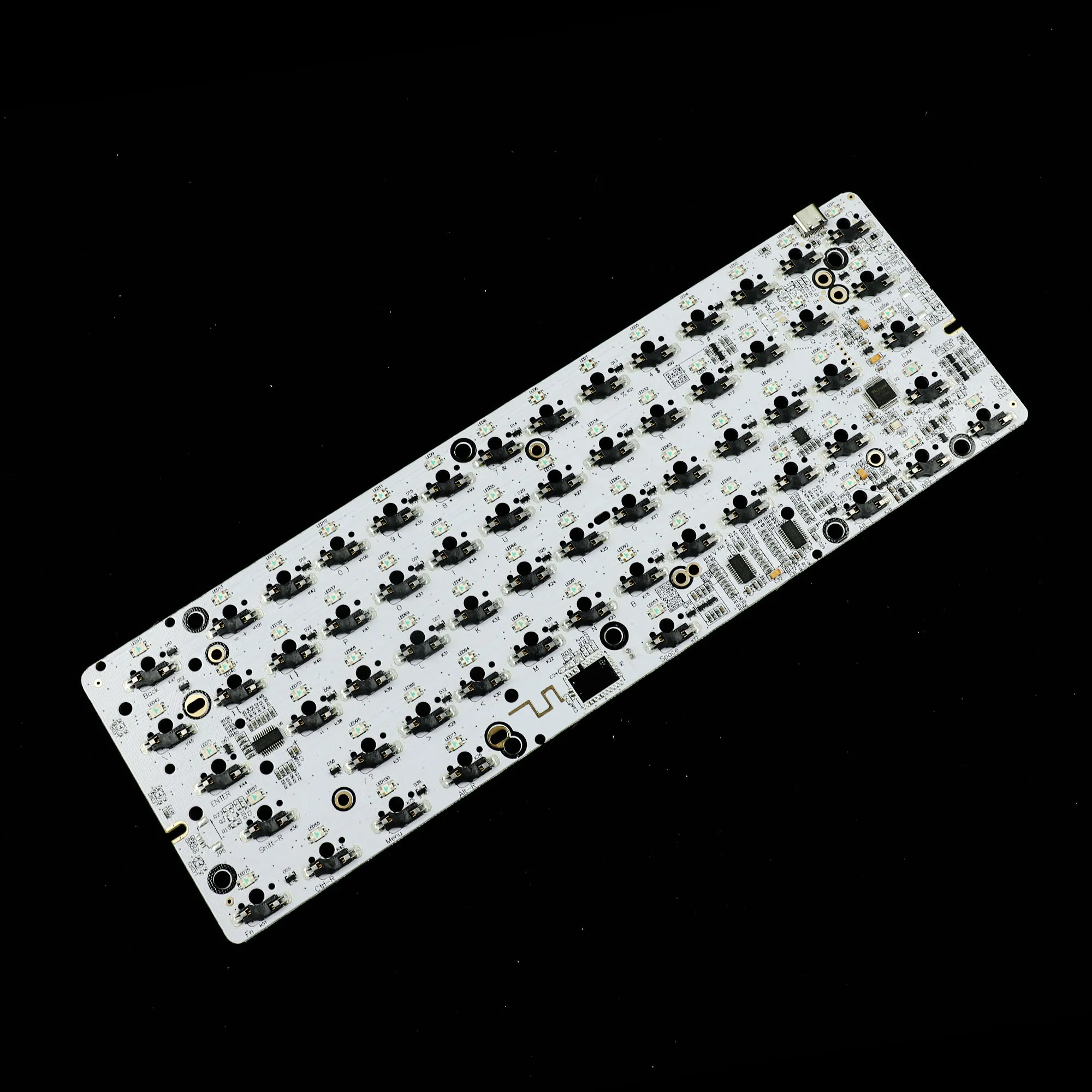 Controlador Independiente de intercambio en caliente GK61 GK61S RGB con cable tyce-c PCB - imagen 3