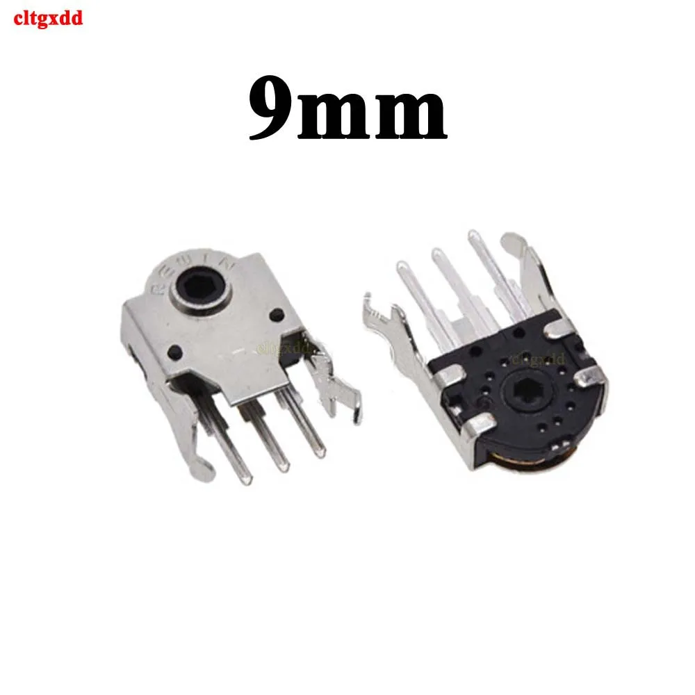 Un equipo de 9 mm con una carcasa negra y plateada