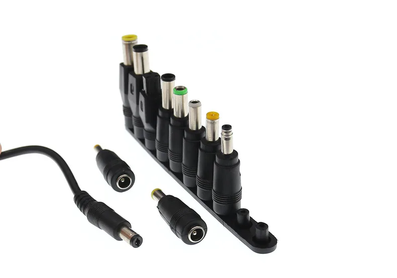 Adaptador Corriente Universal 5.5x2.1mm con Puntas Lenovo ThinkPad