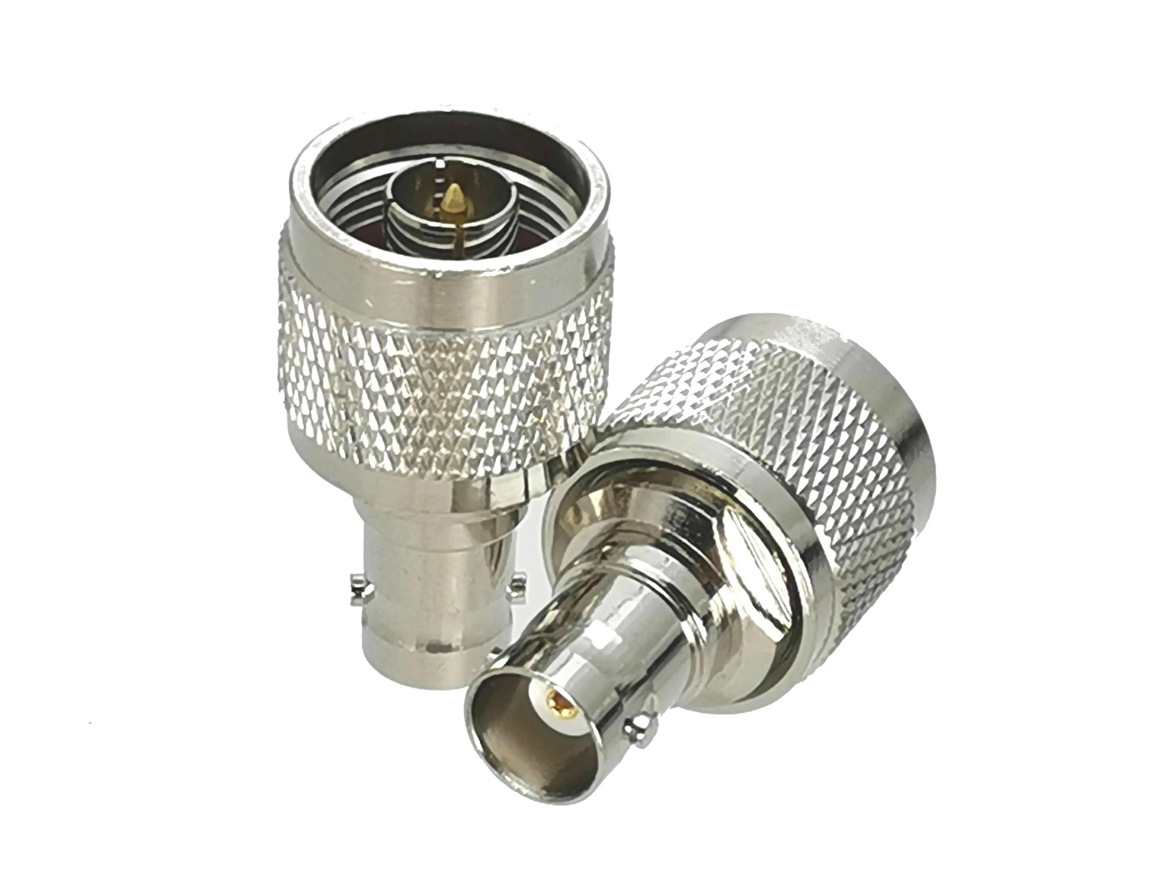 Adaptador BNC hembra a N macho