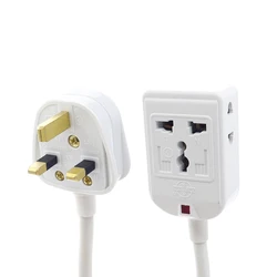 Regleta universal con adaptadores de enchufe EU, UK y AU