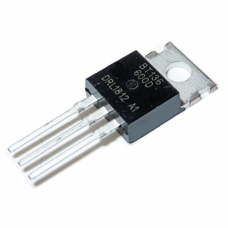 10 Uds. BT136-600D BT136 TRIAC 4A 600V tres terminales TO-220 nuevo original entrega inmediata