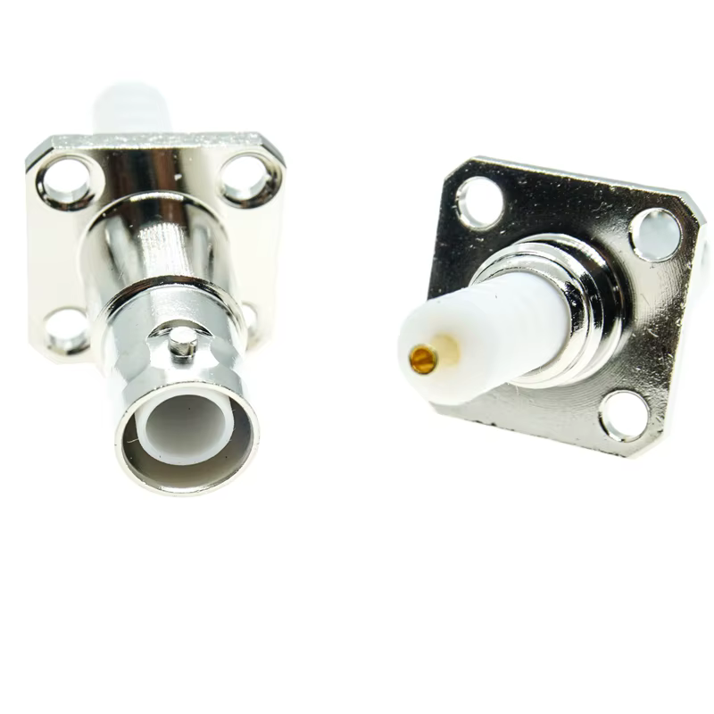 Conector SHV 5000V RP-BNC hembra brida