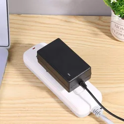 Lincoiah Cargador Batería Litio 18650 2A Multivoltaje 8.4V-16.8V