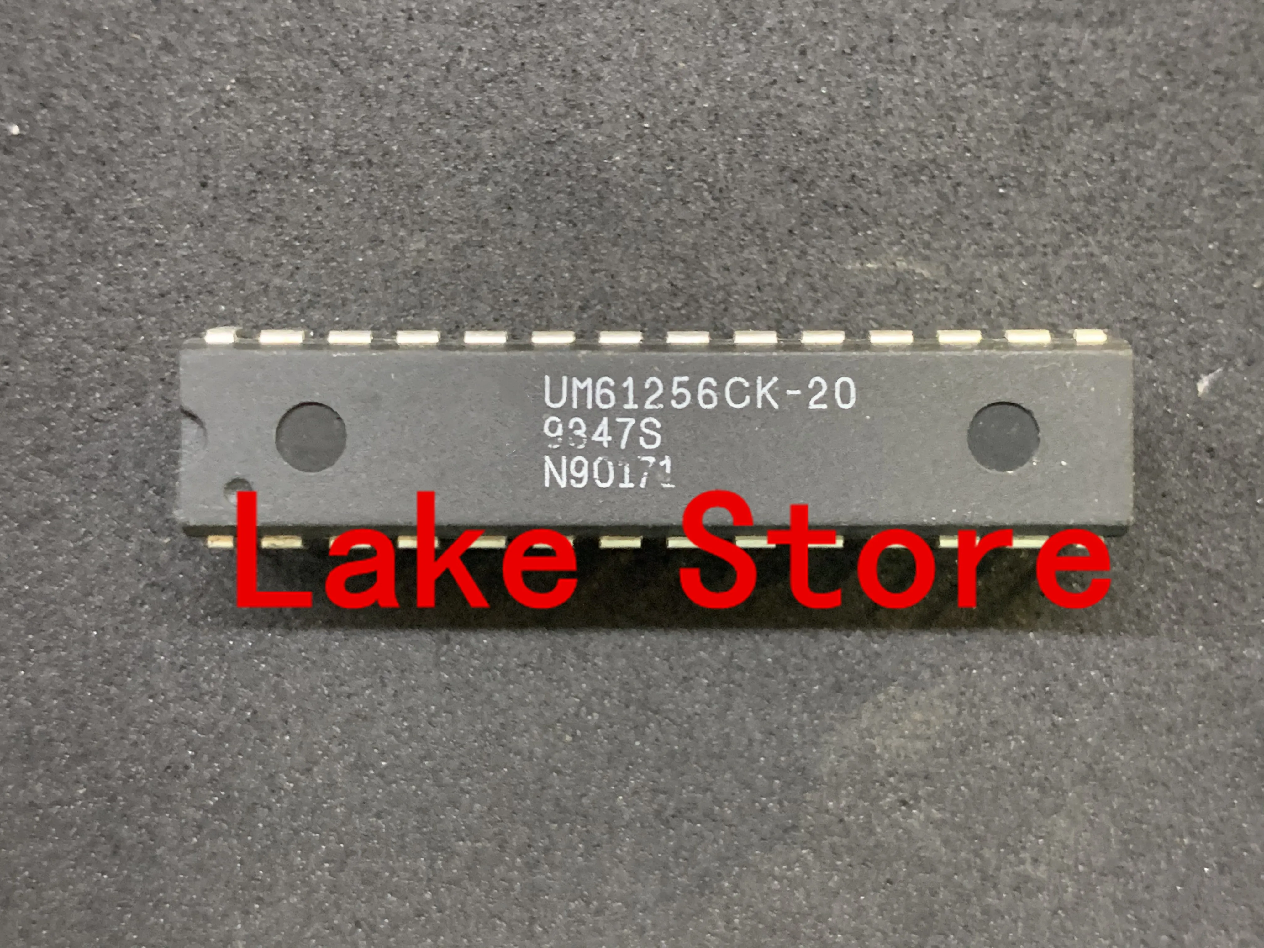10 unidades/lote UM61256CK-20 UM61256AK-15 UM61256AK-12 UM61256FK-15 UM61256
