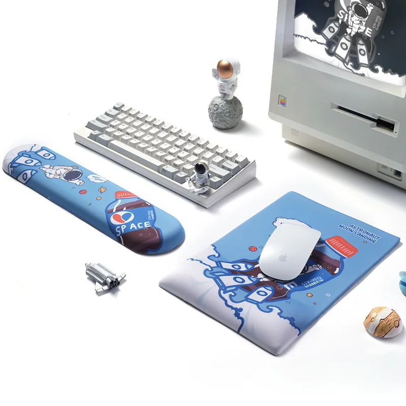 Almohadilla de reposamuñecas para teclado, soporte para ratón de Color azul, astronauta, 36cm, 44cm, espuma viscoelástica, dibujos animados, silicona, antideslizante, juego, PC, portátil - imagen 2