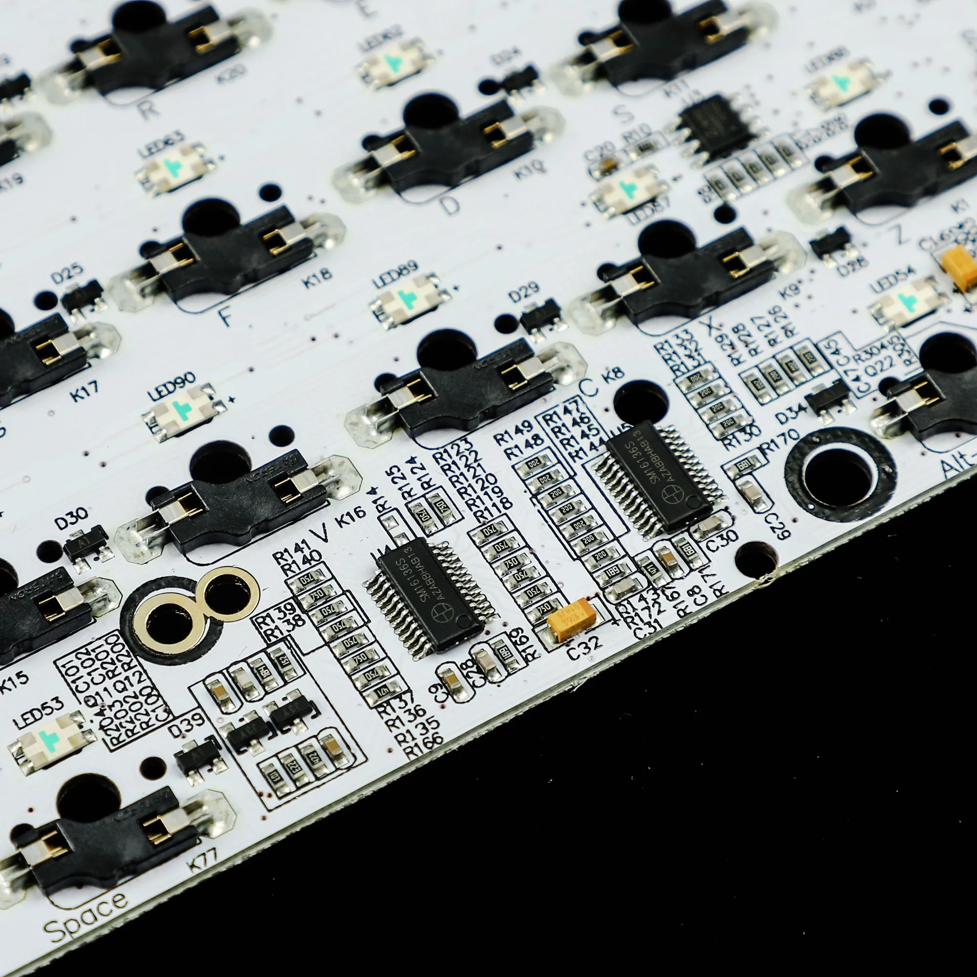 Controlador Independiente de intercambio en caliente GK61 GK61S RGB con cable tyce-c PCB - imagen 4