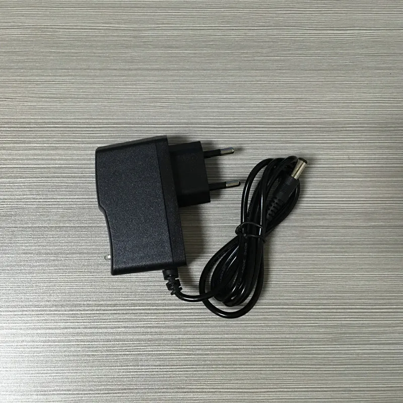 Cargador USB 18650 Li-ion AC 240V a DC 4.2V 1A