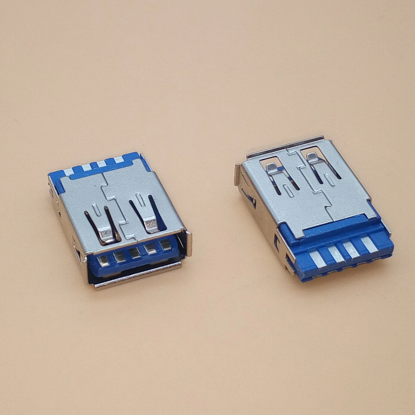 Conector USB 3,0 de 10 piezas, toma hembra de 180 grados para transmisión de datos de alta velocidad, bricolaje