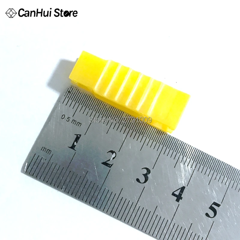 Extractor de fusibles de cuchilla para coche, herramienta de Clip de fusible para automóvil, soporte de fusibles amarillo, Clip pequeño y mediano, 2 piezas - imagen 4