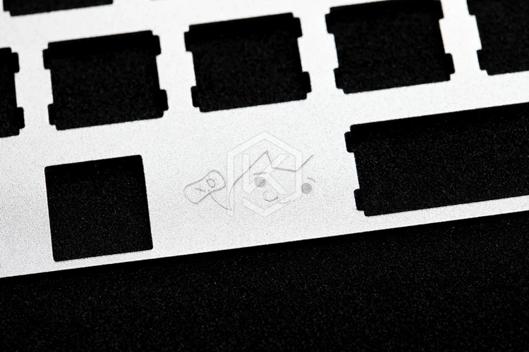 Placa Montaje Teclado Mecánico 60% Compatible XD60/XD64/GH60 Plateada - imagen 5
