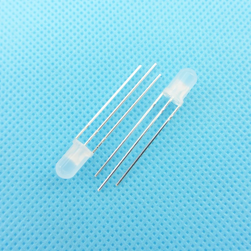 100 unids/lote F5 5mm LED bicolor cátodo común difuso diodo emisor de luz redondo doble rojo esmeralda-verde nebuloso Plug-in DIY Kit - imagen 2