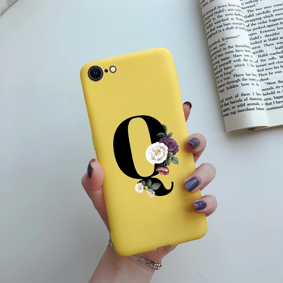 Funda de silicona con letras del alfabeto y flores para iPhone, carcasa suave para iPhone SE 2020, 6s, 7, 8 Plus, 2020 - imagen 3