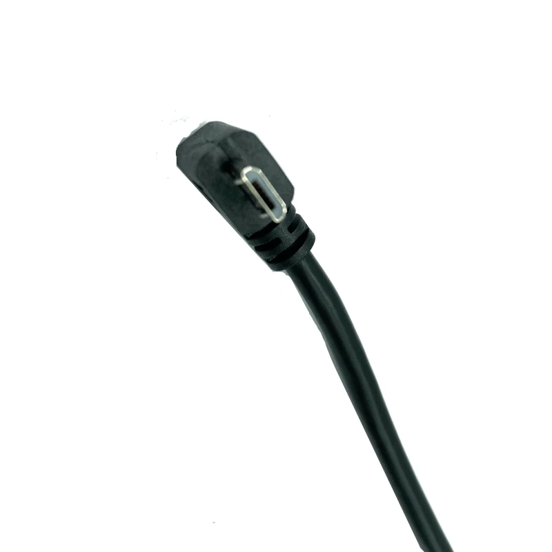 Cable micro USB derecho de 90 grados, 5 pines macho a USB B hembra, tipo montaje en panel, 30cm con tornillos - imagen 4