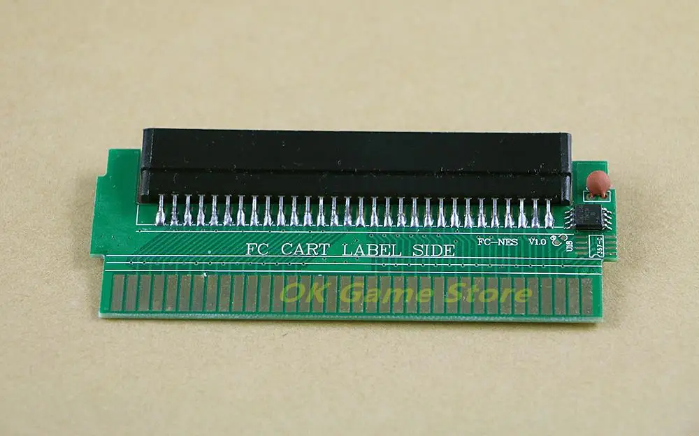 Convertidor adaptador de 5 juegos de 60 pines a 72 pines con chip CIC instalado para sistema de consola NES con estuche de cartucho y destornillador - imagen 2