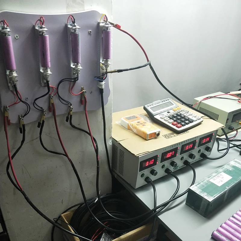 Soporte de prueba de cuatro cables para batería 18650, probador de capacidad de 26650, accesorio de batería AA, resistencia interna 18650, soporte de prueba divisoria - imagen 5