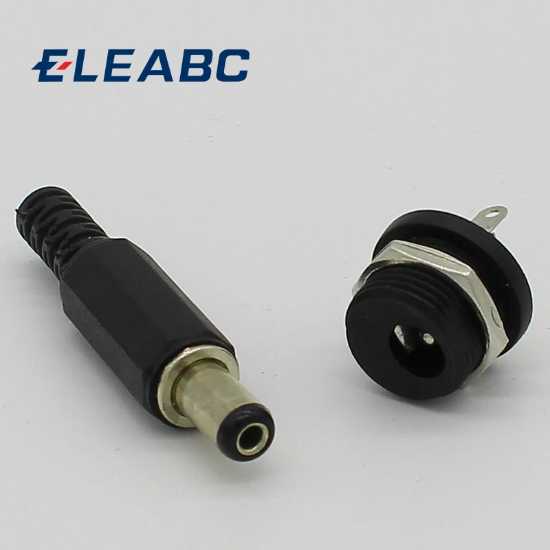 Conector hembra de alimentación de CC de 2,1x5,5mm + conector macho