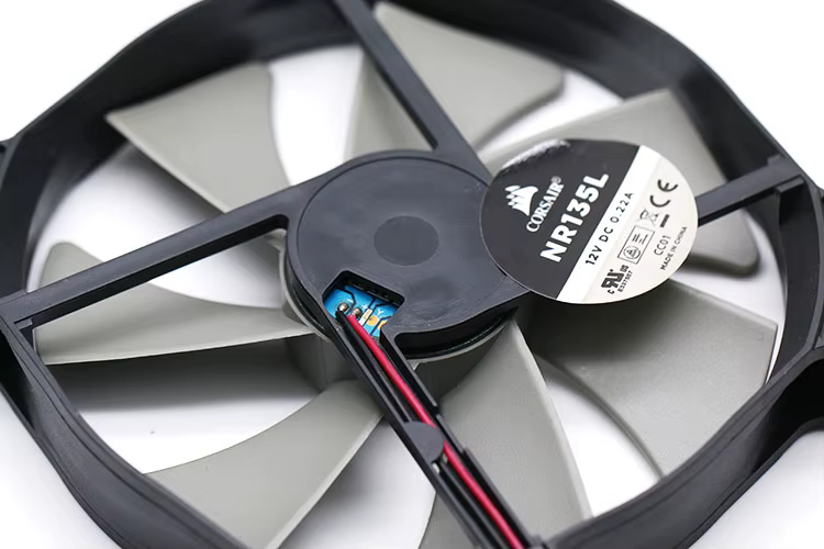 Corsair HX Ventilador de refrigeración para fuente alimentación - imagen 3
