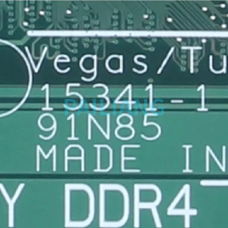Un primer plano de una placa de circuito con la palabra Vegas en él