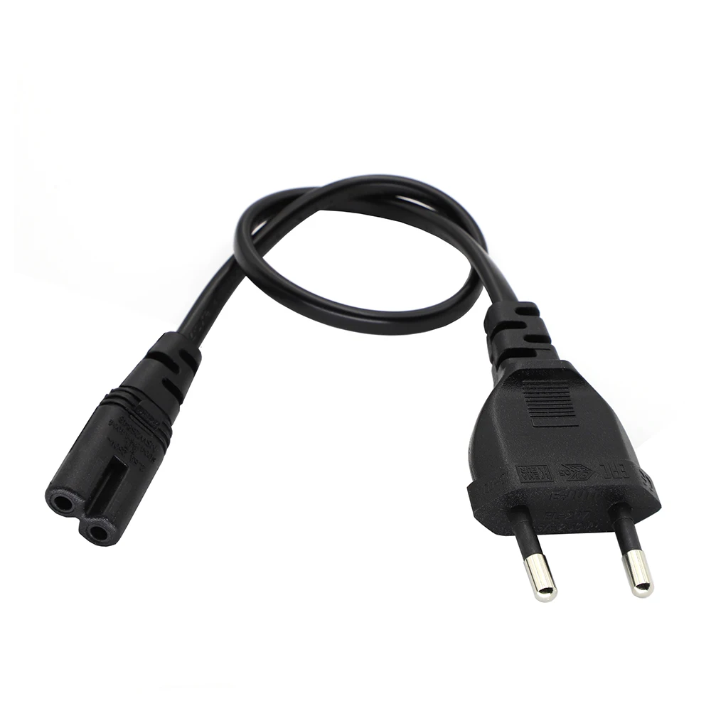 Cable de alimentación de CA de 30cm UE a IEC 320 C7 Schuko CEE7/16 a C7 Firgure 8 Cable de alimentación de la UE Cable de extensión de conector 2.5A 250V negro