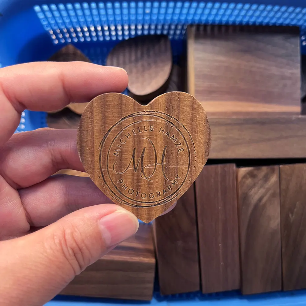 50 unids/lote de unidades Flash USB 2,0 con forma de corazón de madera, 128GB, llavero con logo personalizado gratis, unidad de bolígrafo 64GB 32GB, regalo de negocios, memoria USB - imagen 4