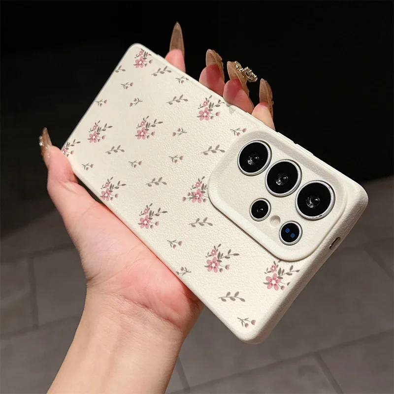Funda rosa con diseño de lichi y flores pequeñas para Realme C53 C51 C63 C55 C35 C30S C65 C21Y C25Y 14 13 12 11 9 Pro Plus 10 8 5G 8i - imagen 2