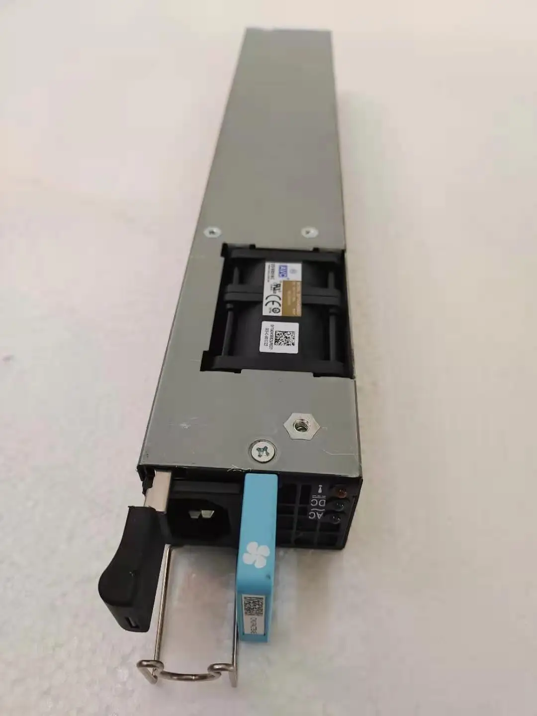 FSC025 para fuente de alimentación de interruptor de red Juniper JPSU-850W-AC-AFI 740- 053351 - imagen 3