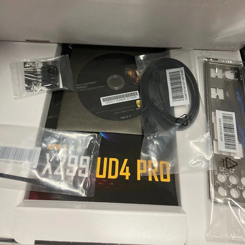 Nueva placa base para juegos X299 GA X299 UD4 Pro para Gigabyte LGA2066 8 * DDR4 256GB PCI-E 3,0 ATX - imagen 5