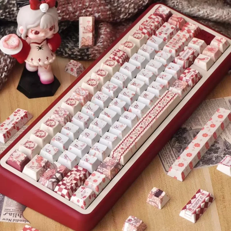 Juego de teclas con tema The Red Queen, perfil de cereza PBT, 135 teclas, teclas originales personalizadas hechas a mano para accesorios de teclado mecánico