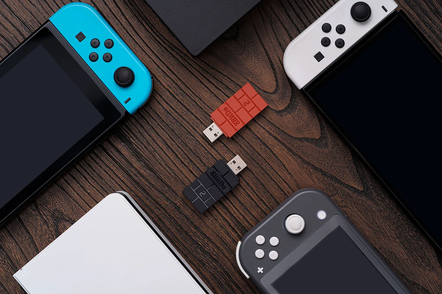 8BitDo Adaptador Bluetooth USB Mandos – Nintendo Switch PS4 PS5 Xbox - imagen 4