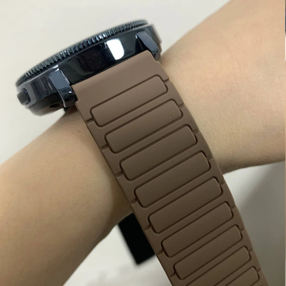 Correa magnética de silicona de 20mm y 22mm para HUAWEI WATCH 5 46mm/GT5 Pro/GT 5 4, pulsera para Samsung Galaxy Watch7 6 5 4 40mm/44mm - imagen 3