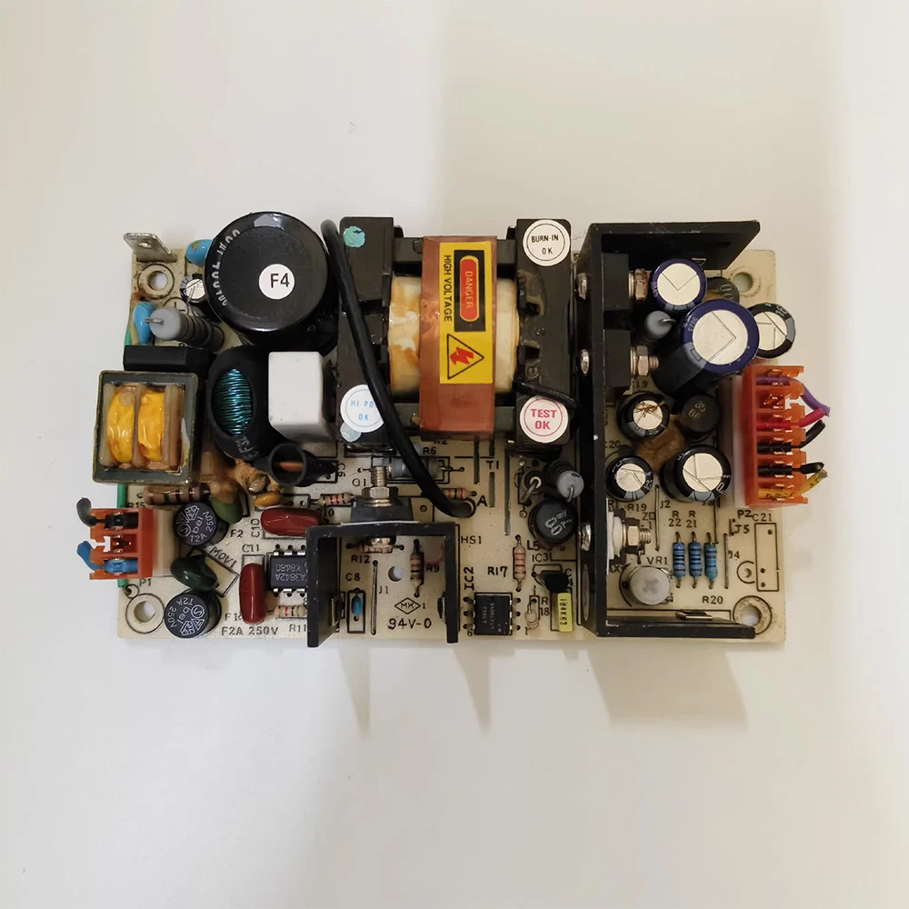 Fuente de alimentación para equipos industriales +5V3A+12V2A-12V0.3A PM40-31AL - imagen 3
