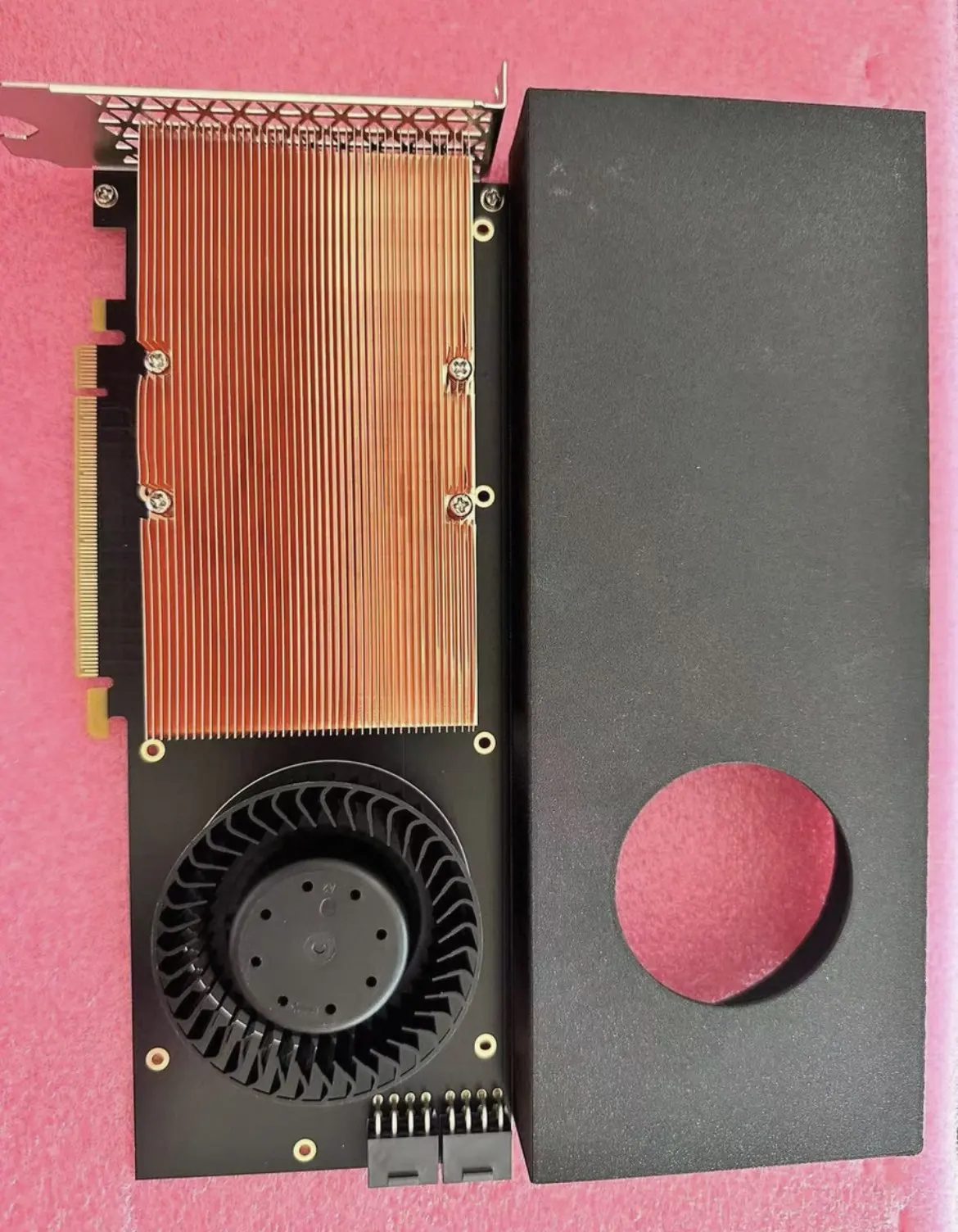 Tarjeta adaptadora V100 SXM2 32g 16g a PCIE a placa adaptadora PCIE turbofan de refrigeración de cobre puro - imagen 2