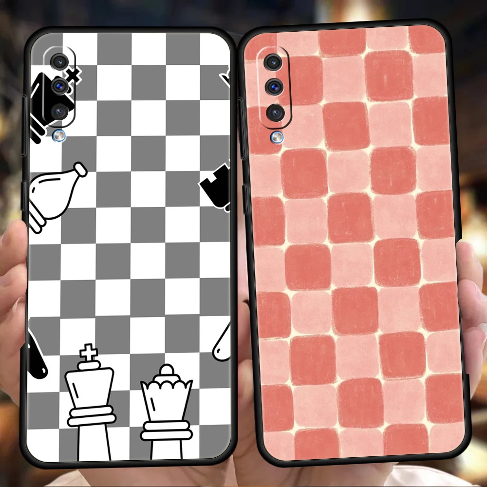 Funda de teléfono artística con tablero de ajedrez para Samsung A56 A36 A26 A24 A16 A14 A12 A32 A50 A70 A22 A30 A40 A34 A54 A42 A52 A04s A06 5G