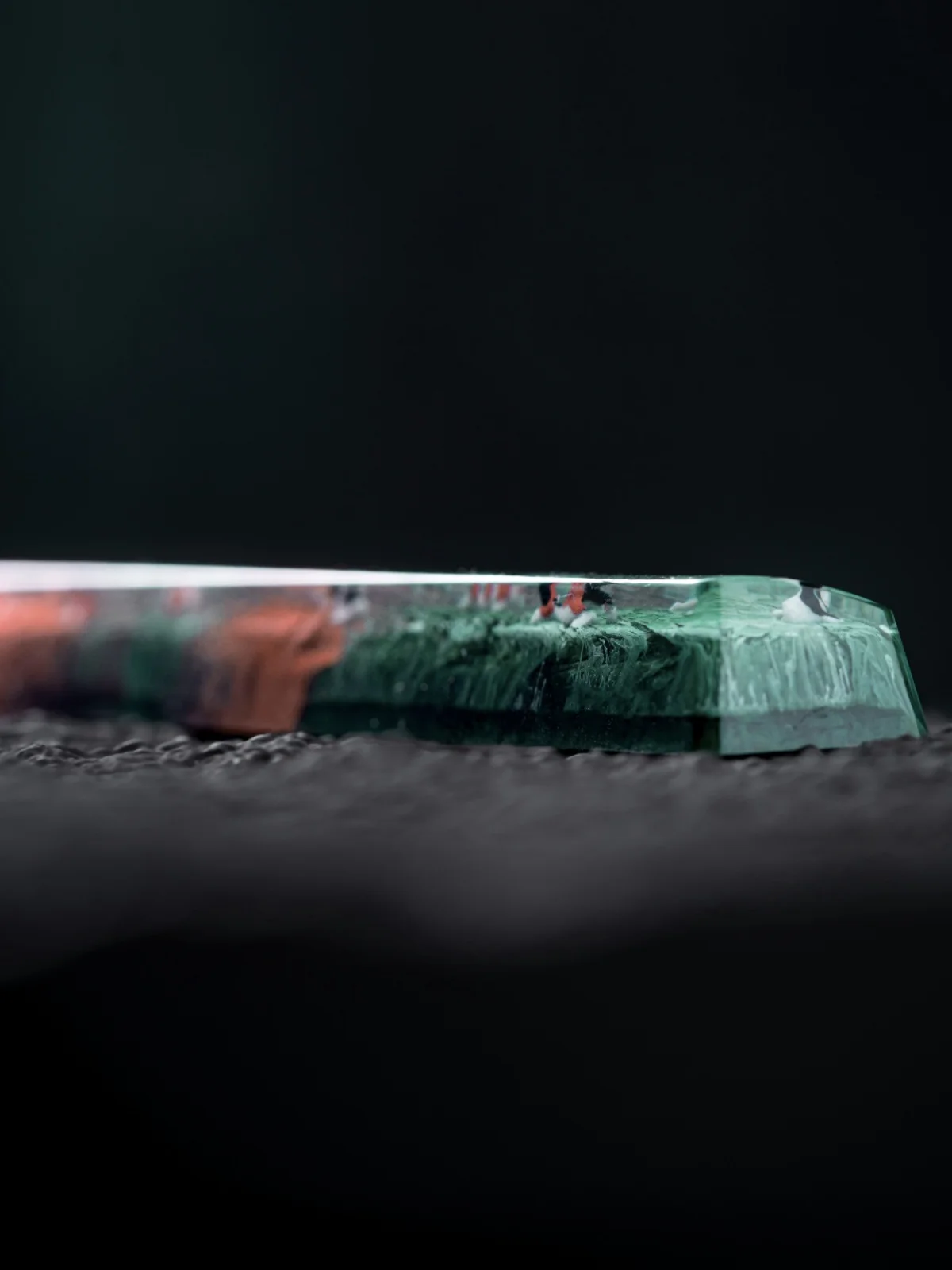 Teclas de barra espaciadora Koi hechas a mano, 6.25U, personalizadas, artesanales, de resina, para teclados retroiluminados mecánicos, interruptor MX - imagen 3