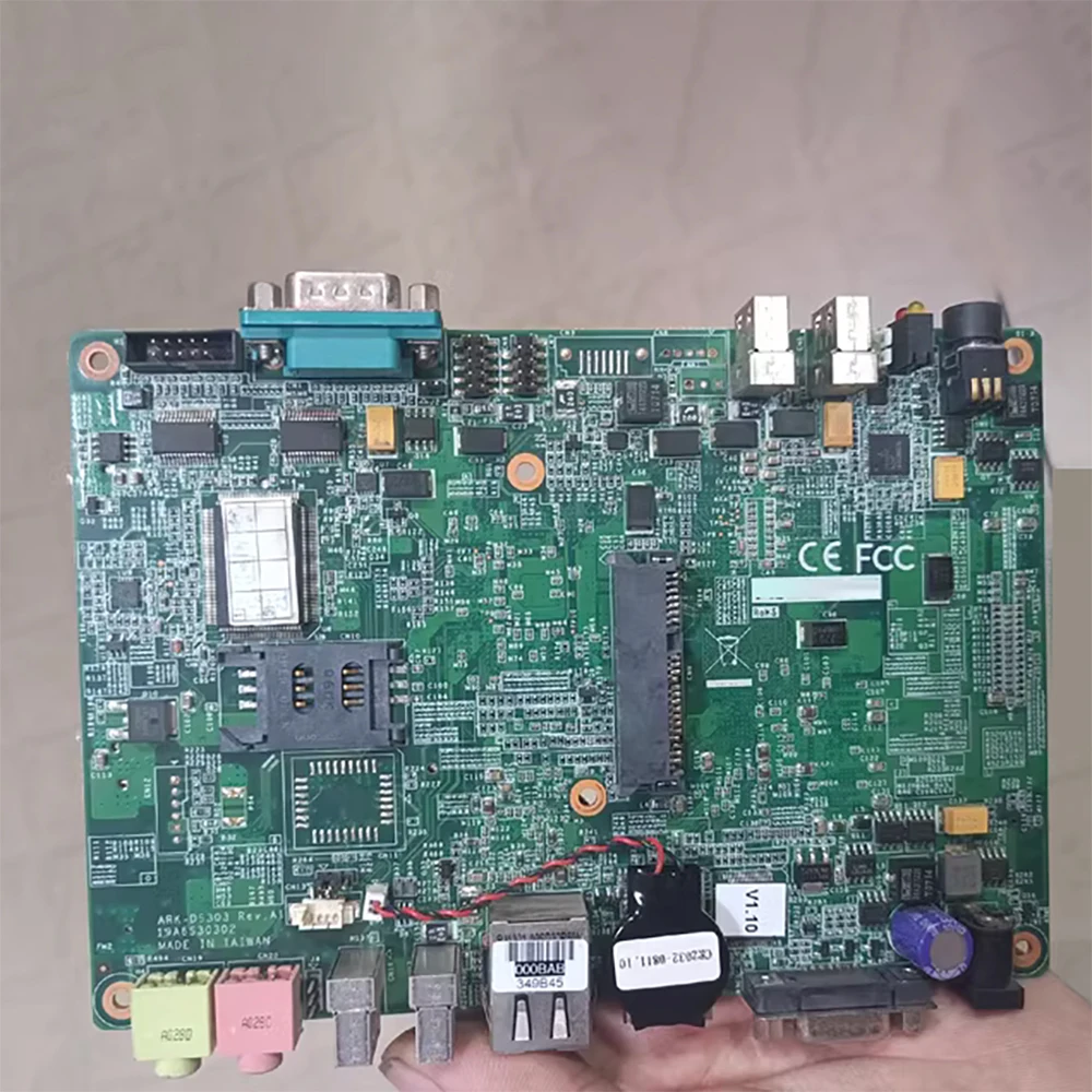 ARK-DS303 Placa base de computadora industrial integrada - imagen 3