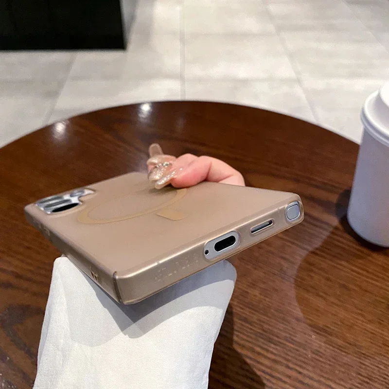 Para funda Magsafe para OnePlus 8 Pro One Plus 8 Pro carga inalámbrica magnética cubierta trasera dura mate funda de teléfono de lujo - imagen 5