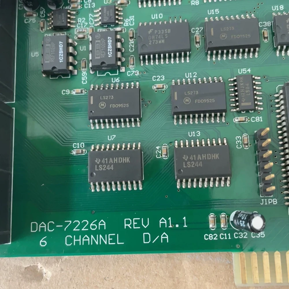 Tarjeta de adquisición de datos DAC-7226A REV A1.1 - imagen 3