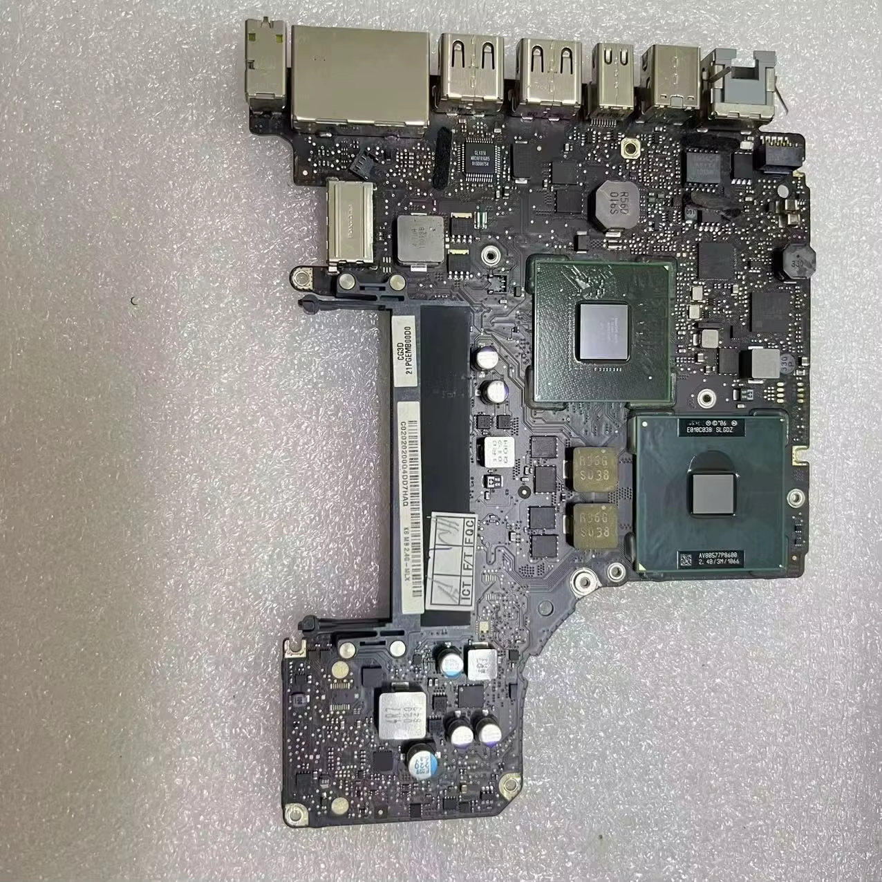 Placa Base MacBook Pro 13" A1278 – Repuesto Original P8600 - imagen 4