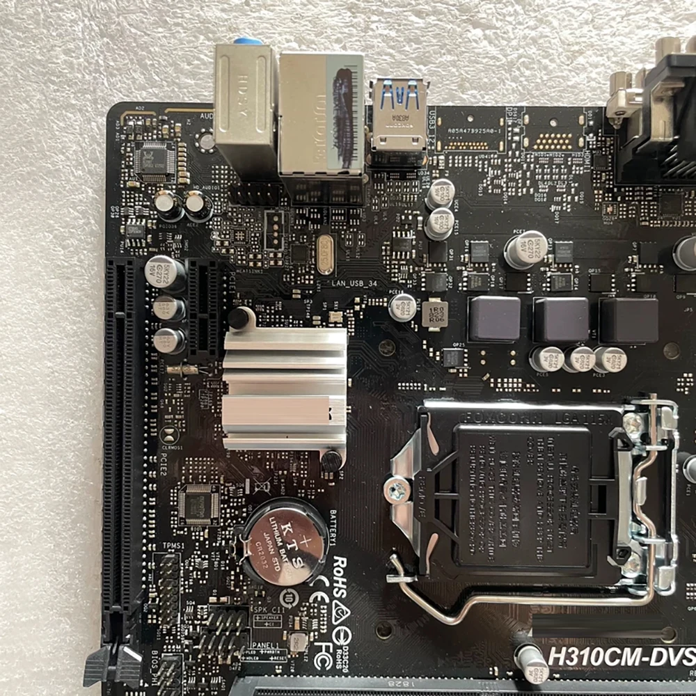 Para la placa base industrial AS-Rock admite DDR4 H310CM-DVS de 8. a y 9 a generación - imagen 5