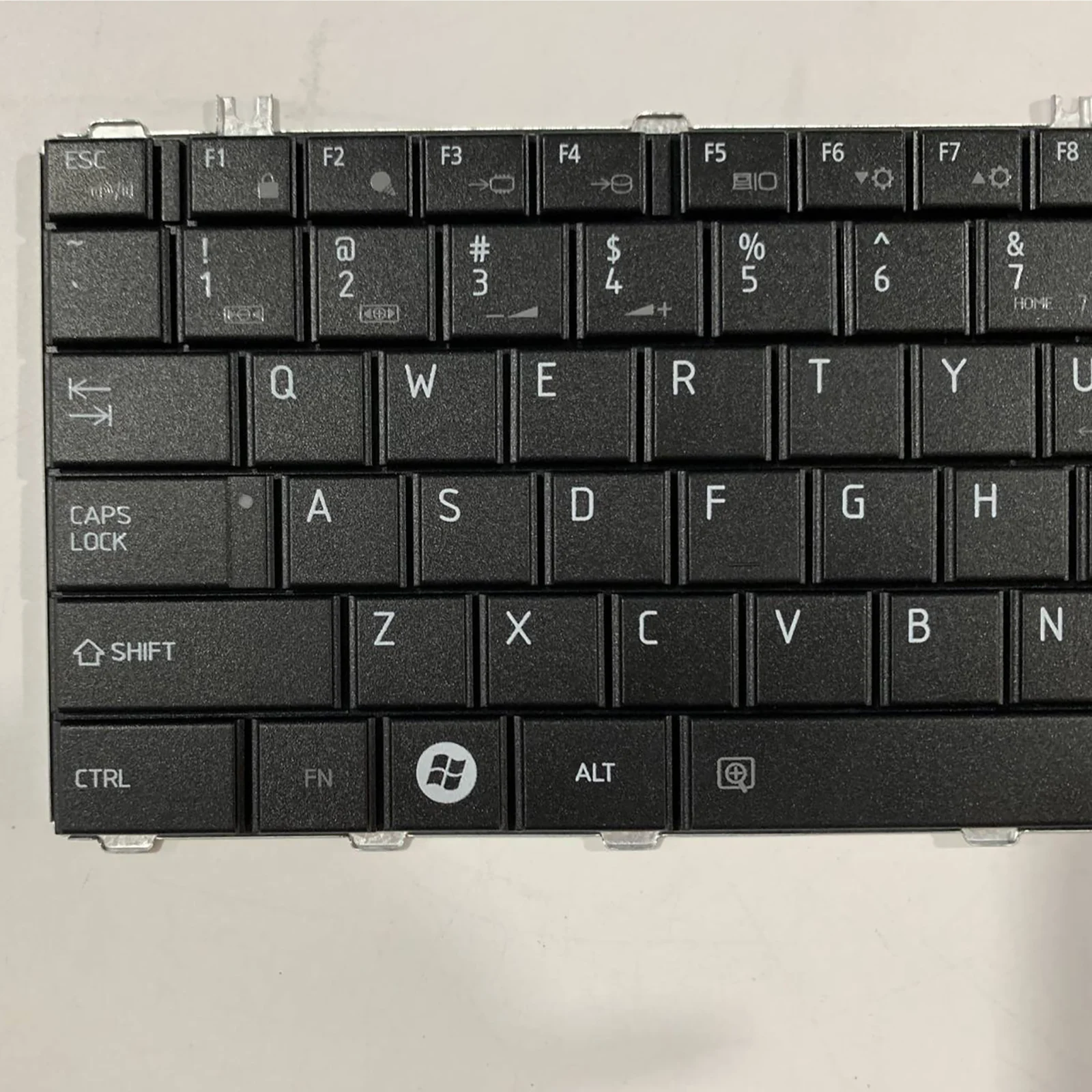 Teclado de ordenador portátil con diseño estadounidense para Toshiba Satellit C600 C600D C645 L600 L600D L630 L640 L645 - imagen 4