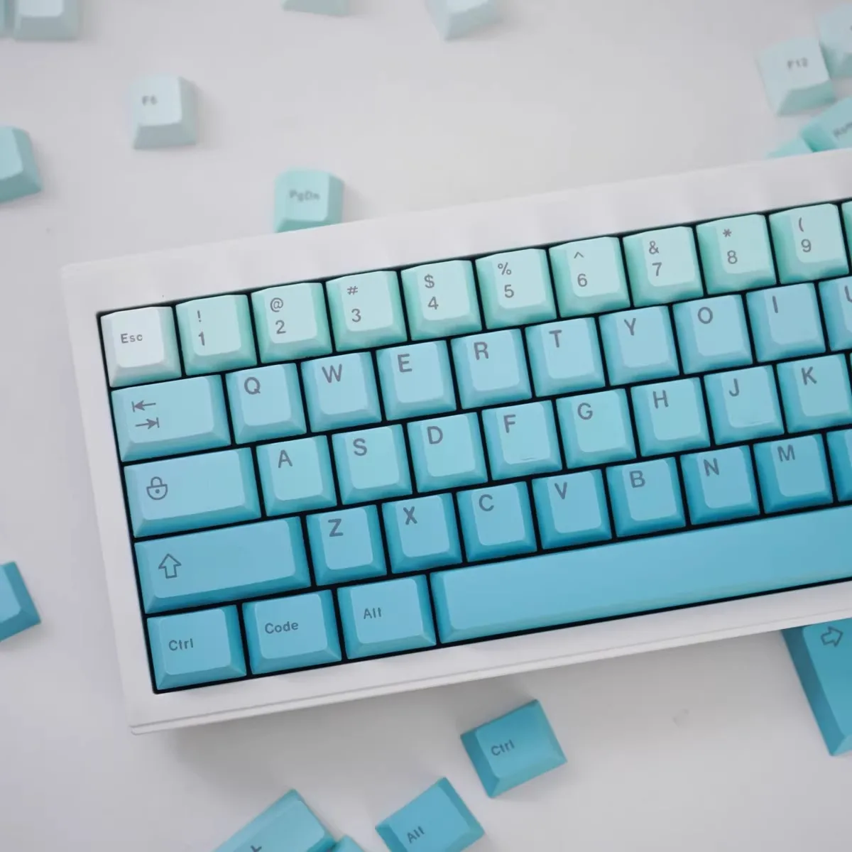 Teclado mecánico de 125 teclas con grabado lateral positivo degradado azul a la moda, accesorios de teclado de sublimación de cereza PBT - imagen 3