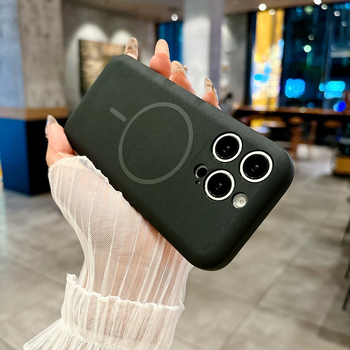 Funda magnética para iPhone 16, 15, 14, 13, 12 Pro Max Plus, Funda magnética de silicona líquida para cámara completa Mag-safe, suave y mate - imagen 3