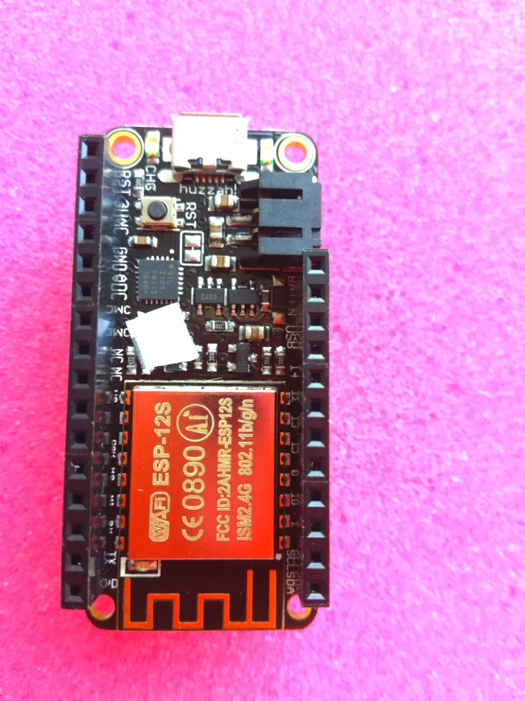 3213 HUZZAH de plumas ensambladas con enrollador de módulo wifi ESP8266