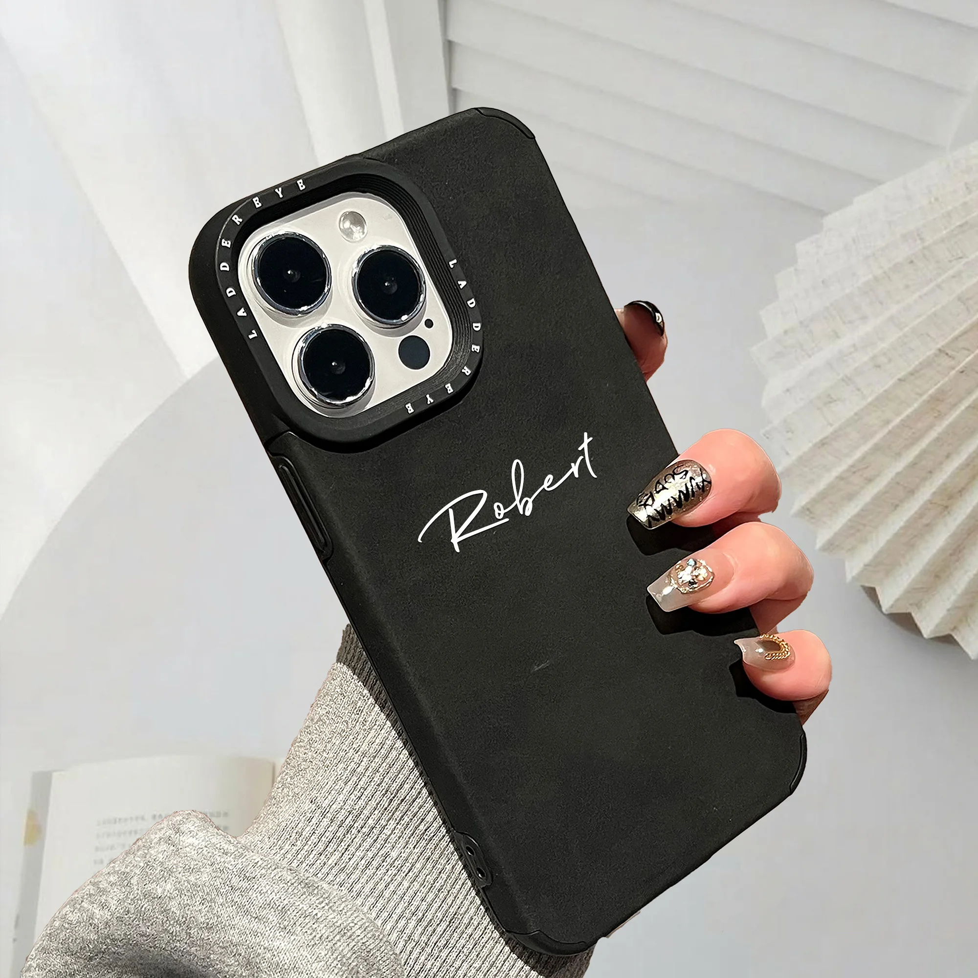 Funda de teléfono personalizada con nombre personalizado, Compatible con iPhone17 16 15 14 13 12 11 Pro max Plus, funda de cuero sintético a prueba de golpes