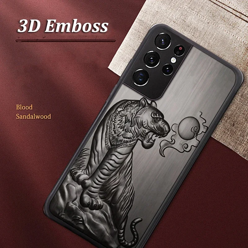 Funda de sándalo para Samsung Galaxy S25 S24 S23 S22 S21 S20 Ultra Plus, fundas de notas con relieve 3D, cubierta de madera con relieve de lobo, tigre y pez