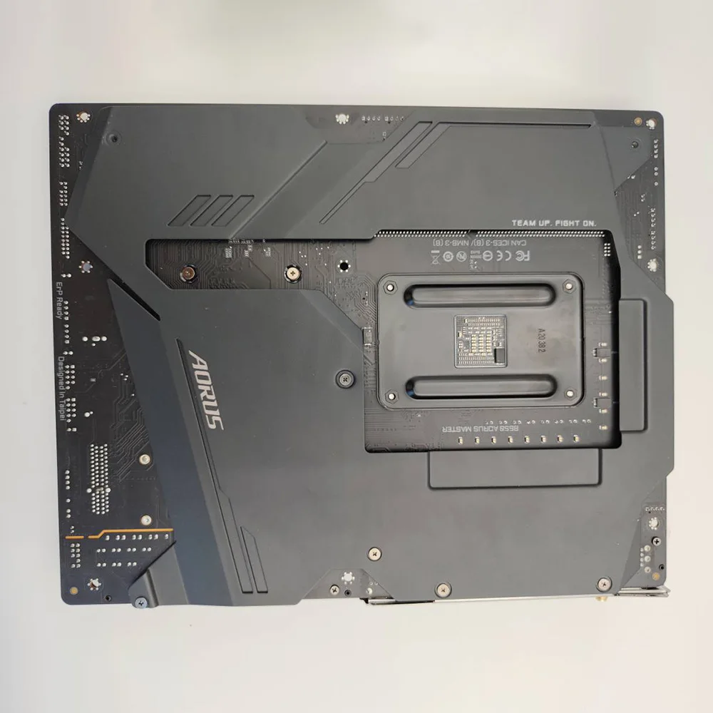 Socket AM4 DDR4 128GB PCI-E 4.0 ATX Placa base de escritorio B550 AORUS MASTER - imagen 3