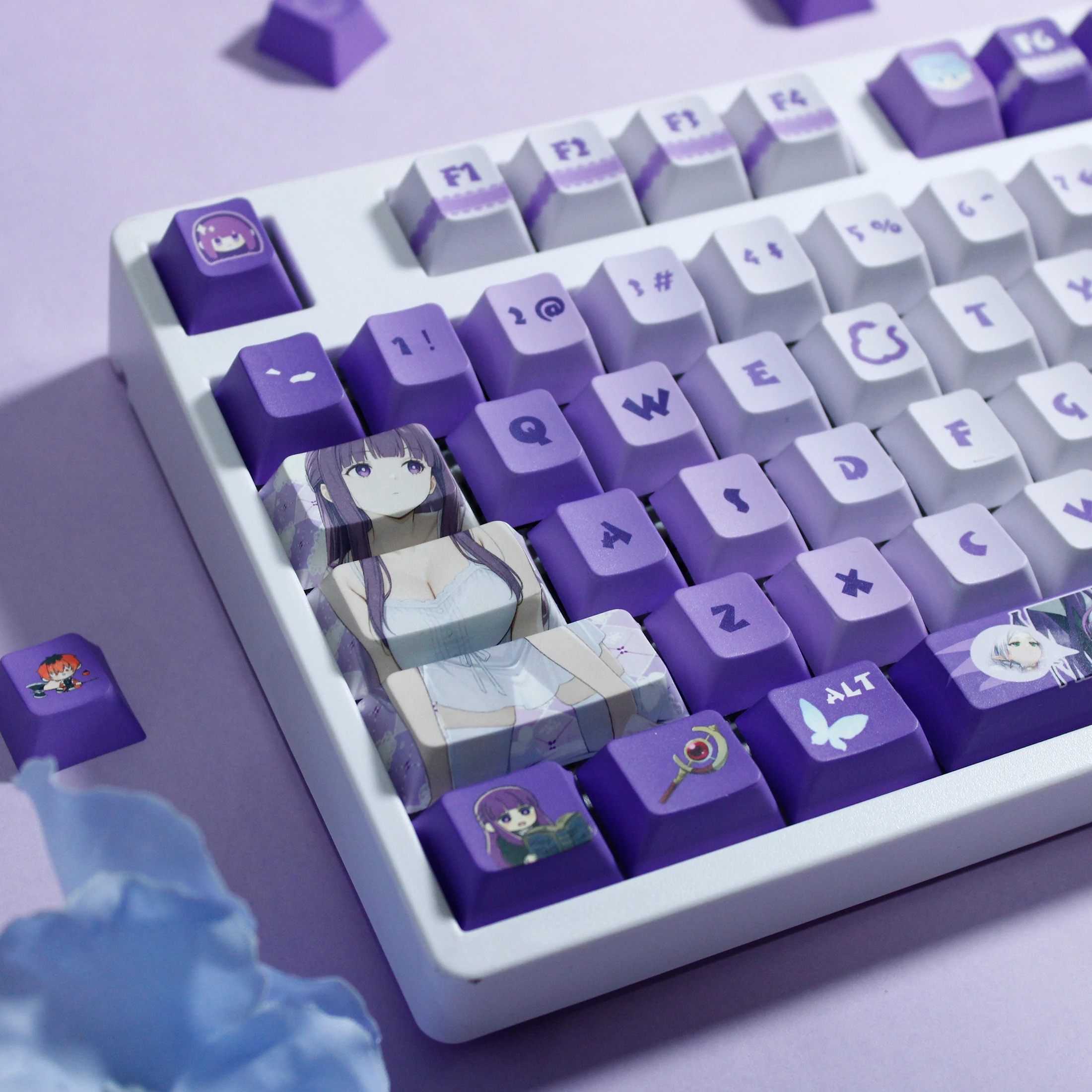 122 teclas lindas teclas de Frieren tapa de tecla de Anime PBT perfil de cereza tapa de tecla de impresión lateral Teclado mecánico Made68 Mad68 Wooting 60